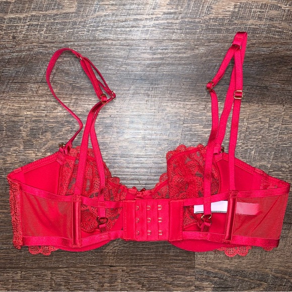 Victoria's Secret "Wicked Unlined Sweet Heart Lace Balconette Bra" Size 34C - Picture 8 of 12